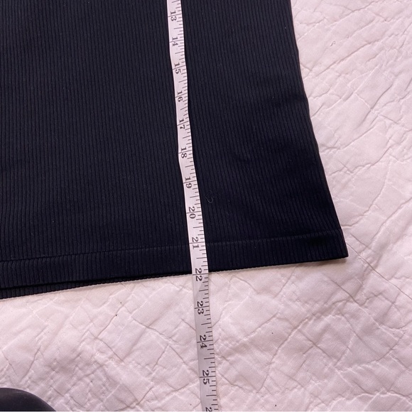 Athleta Ribbed High Neck Razor Back Workout Tank Top size Small - Picture 6 of 6